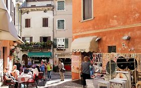 Locazione Turistica Villa Rizzardi-2